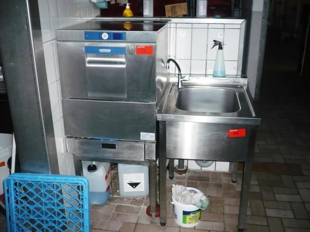 Großküchen-Ausstattung, Kühlzellen und  Catering Gerätschaften